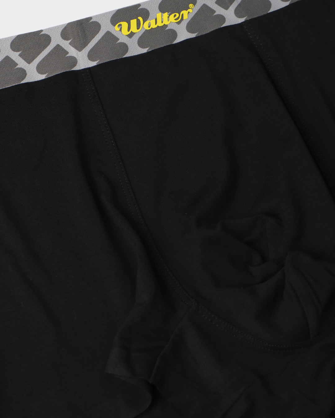 SPENDA X WALTER in Black