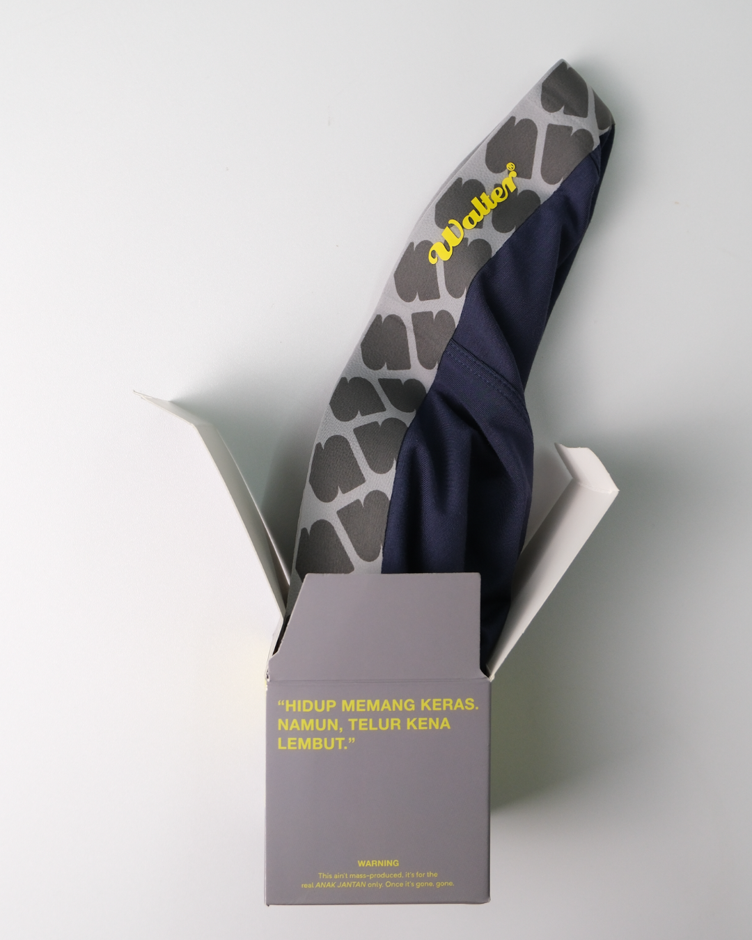 SPENDA X WALTER in Navy